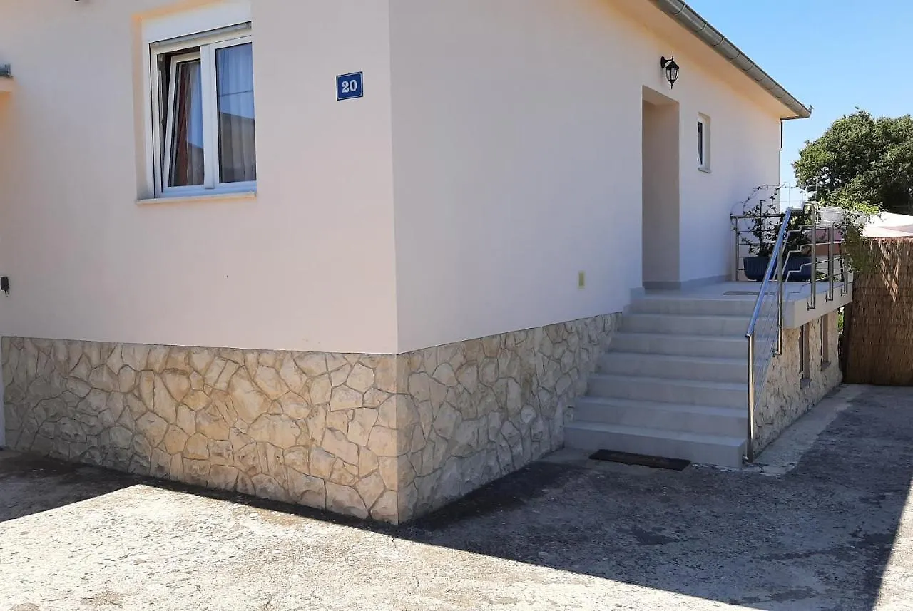 Apartment Tina Brisevo Villa